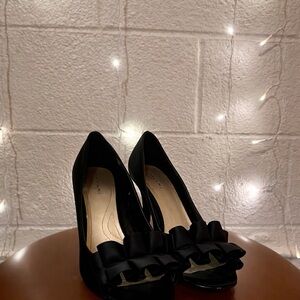Tahari Black Bow Peep-Toe Heels